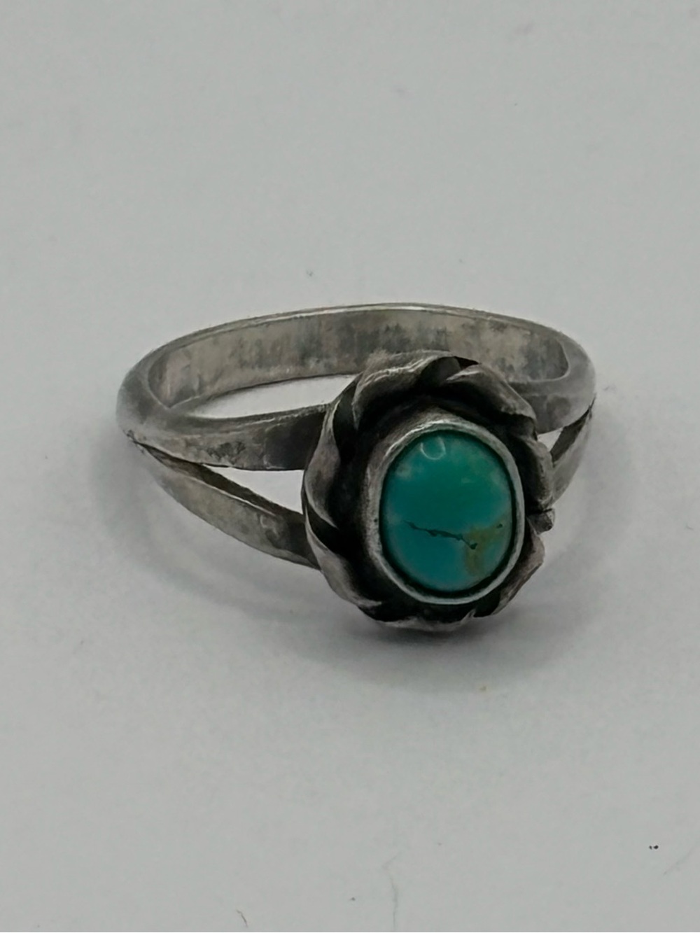 Vintage Sterling Silver Turquoise Ring Size 4.25 Southwestern Split Shank 2.47g